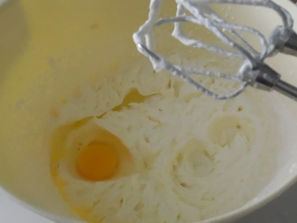 Rezept: Sahne-Himbeer-Schnitte Bild Nr. 524 Sahne-Himbeer-Schnitte - Rezept - Bild Nr. 524