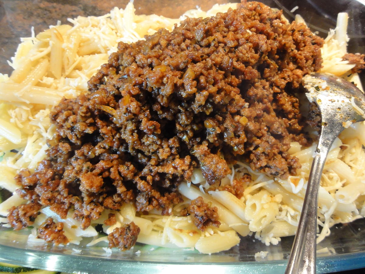 Nudeln: MINI PENNE HACK AUFLAUF - einfach - von Rezeptsammlerin