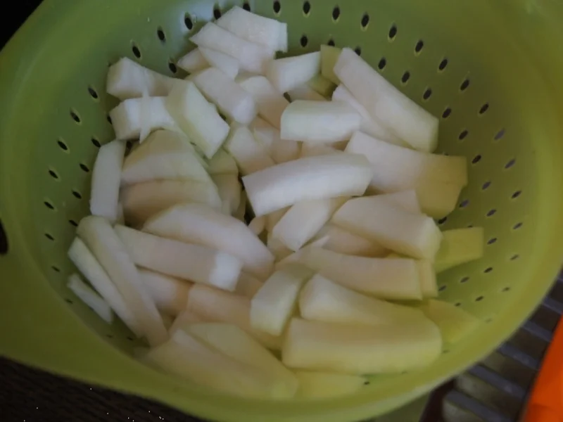 Mini-Hähnchen-Schnitzel auf Kohlrabi-Rahmgemüse - Rezept - Bild Nr. 540