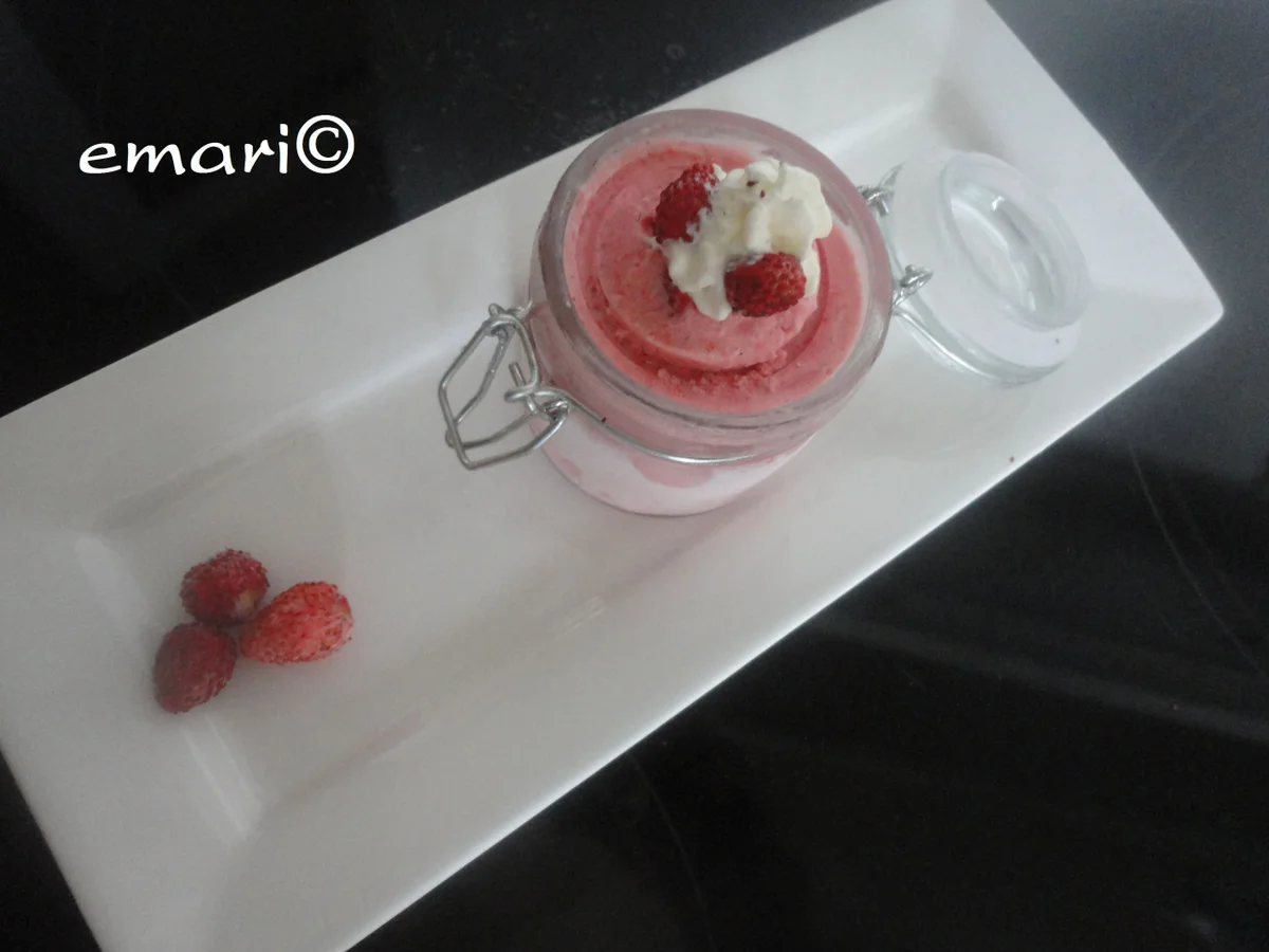 Eis Träumchen mit Wald Erdbeeren - Rezept - Bild Nr. 550