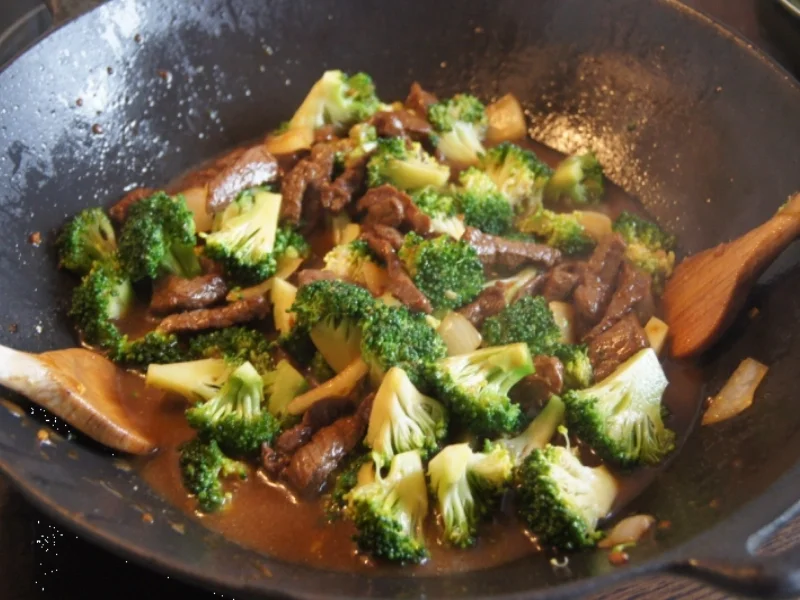 Rindfleisch-Brokkoli-Wok mit Reis - Rezept - Bild Nr. 559