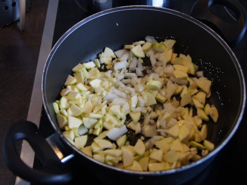 Rezept: Zucchini-Paprika-Omelett Bild Nr. 567 Zucchini-Paprika-Omelett - Rezept - Bild Nr. 567