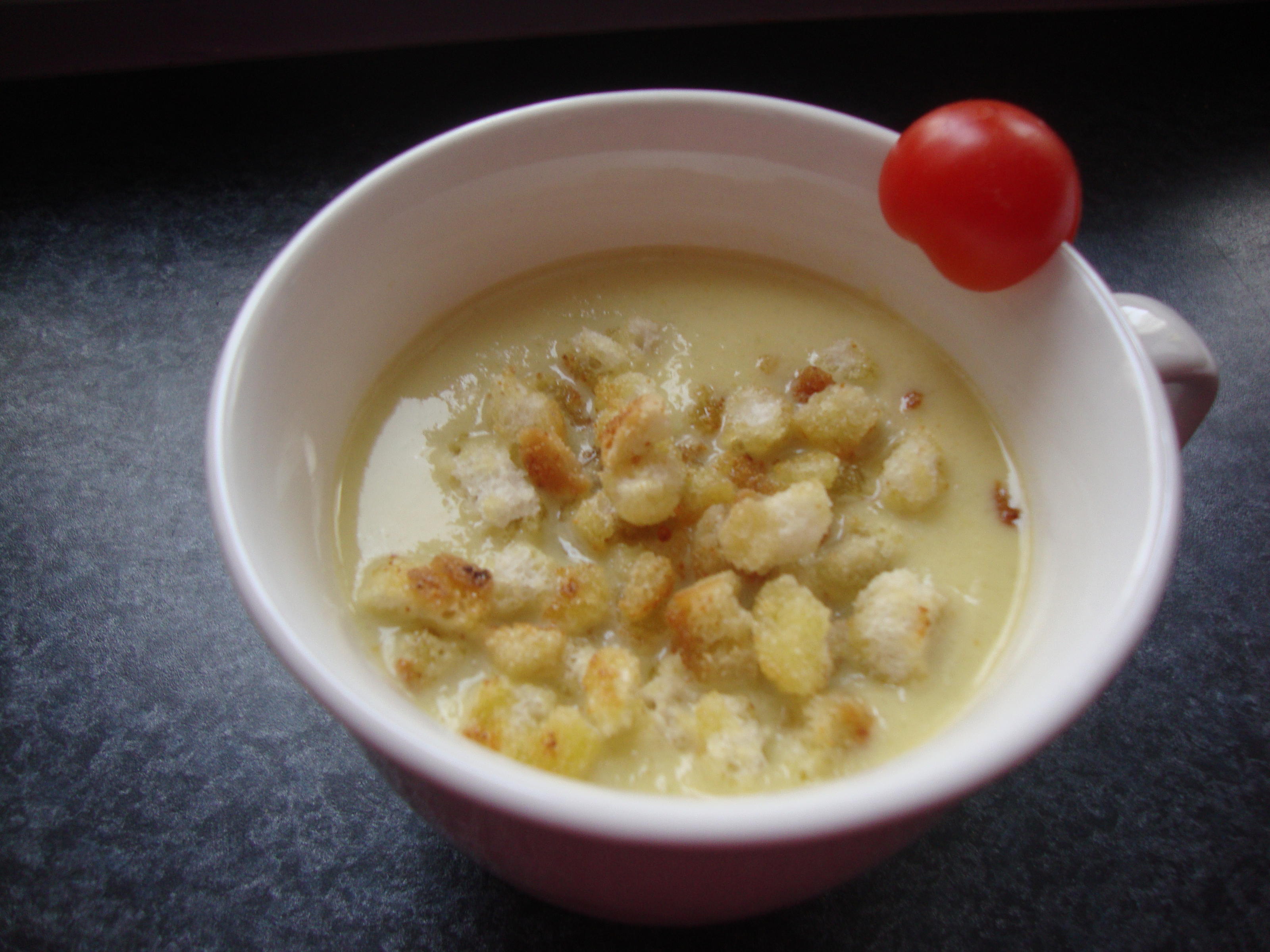 Bilder für Kalte Gurkensuppe - Rezept