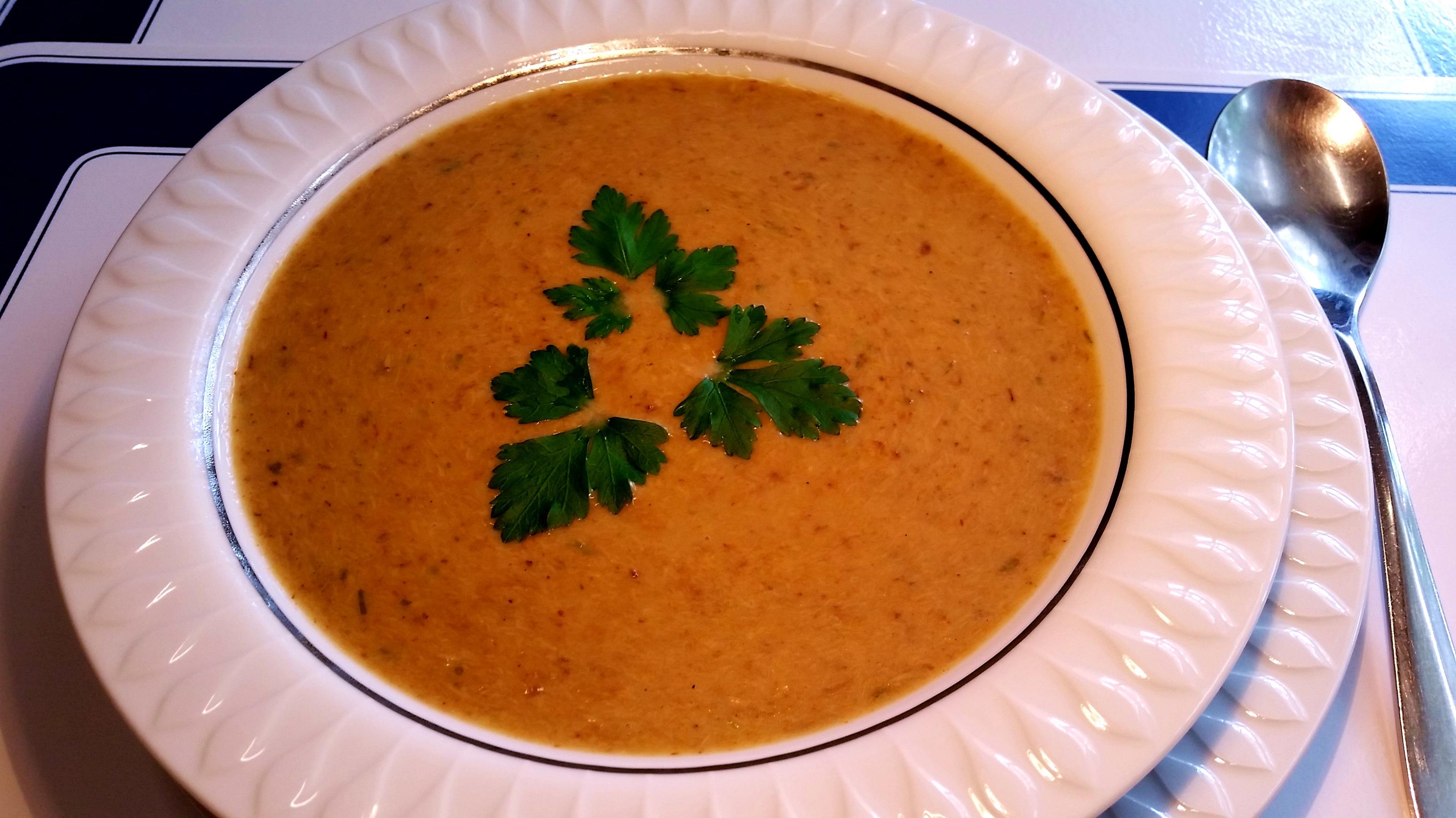 Bilder für Pfifferlings-Cremesuppe ... - Rezept