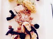 Seeteufelbäckchen-Lachs mit Gemüse-Chili-Couscous - Rezept