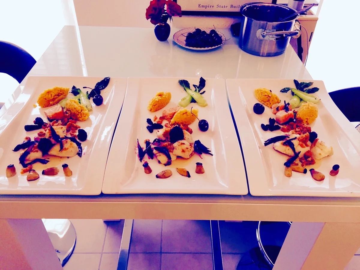 Rezept: Seeteufelbäckchen-Lachs mit Gemüse-Chili-Couscous Bild Nr. 2 Seeteufelbäckchen-Lachs mit Gemüse-Chili-Couscous - Rezept - Bild Nr. 2