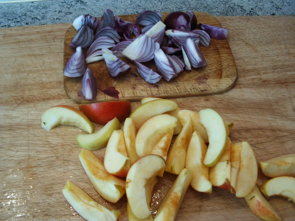 Kasseler mit Apfel-Zwiebel-Senf-Soße - Rezept - Bild Nr. 6