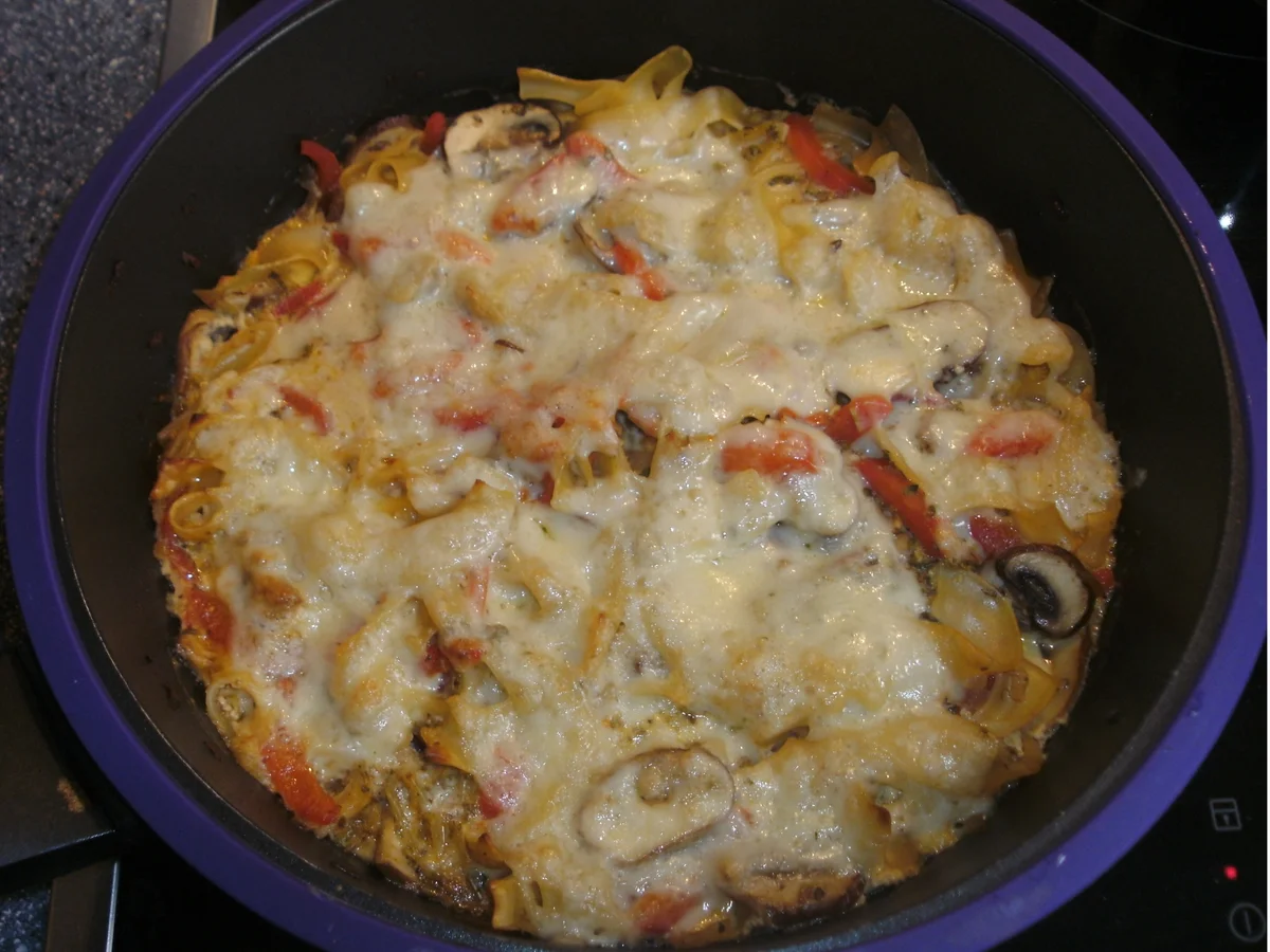 Rezept: Nudel-Gemüse-Auflauf Bild Nr. 6 Nudel-Gemüse-Auflauf - Rezept - Bild Nr. 6