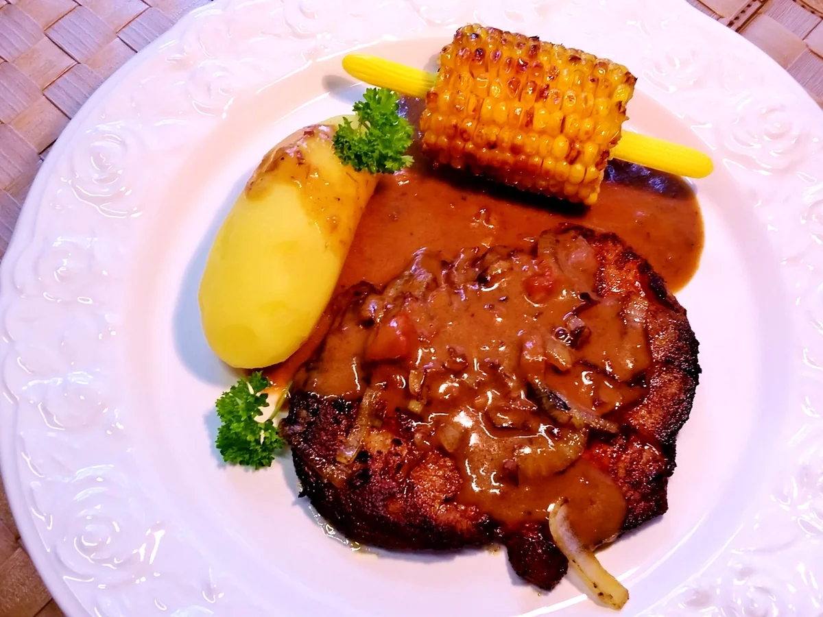 Rezept: Schwenkbraten mit feiner Weinbrand-Soße Bild Nr. 19 Schwenkbraten mit feiner Weinbrand-Soße - Rezept - Bild Nr. 19