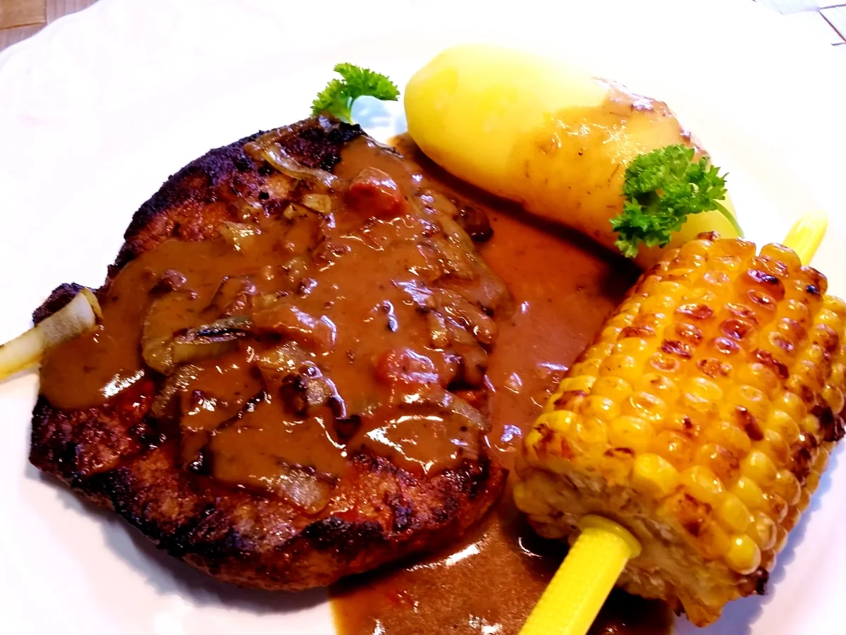 Rezept: Schwenkbraten mit feiner Weinbrand-Soße Bild Nr. 21 Schwenkbraten mit feiner Weinbrand-Soße - Rezept - Bild Nr. 21