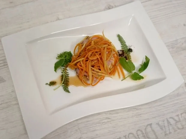 Kalbstafelspitz mit Rucola-Kartoffel-Püree sowie Streifen von Wurzelgemüse - Rezept - Bild Nr. 96