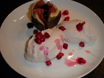 Frische Feigen mit Ricottacreme auf meine eigene Art - Rezept