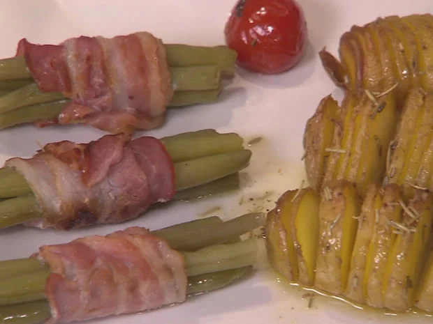 Rezept: Lammkarree mit Drillingen an Gemüse Bild Nr. 146 Lammkarree mit Drillingen an Gemüse - Rezept - Bild Nr. 146