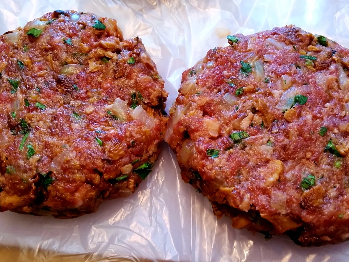 Rezept: Pfifferlings-Buletten Bild Nr. 102 Pfifferlings-Buletten - Rezept - Bild Nr. 102