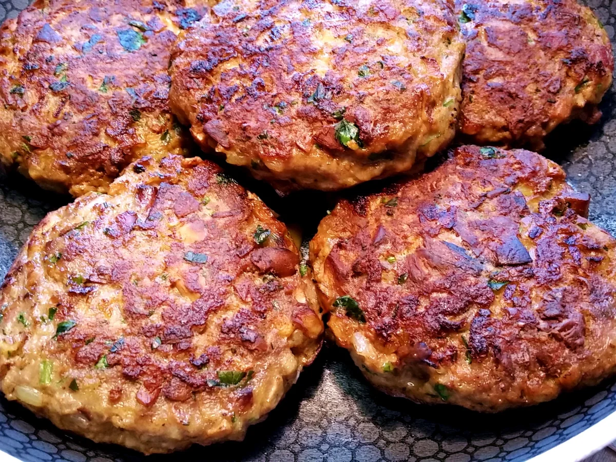 Rezept: Pfifferlings-Buletten Bild Nr. 104 Pfifferlings-Buletten - Rezept - Bild Nr. 104