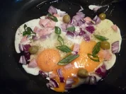Rezept: Spiegeleier Frรผhstรผck mit Lauchzwiebeln und Oliven Bild Nr. 98 Spiegeleier Frรผhstรผck mit Lauchzwiebeln und Oliven - Rezept - Bild Nr. 98