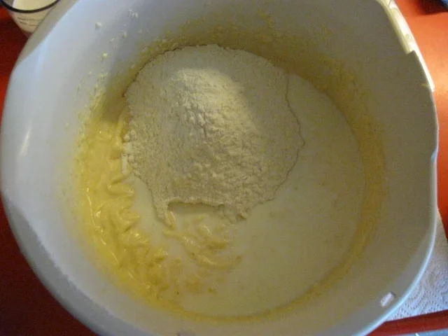 Marzipan Gugelhupf mit Sultaninen - Rezept - Bild Nr. 108