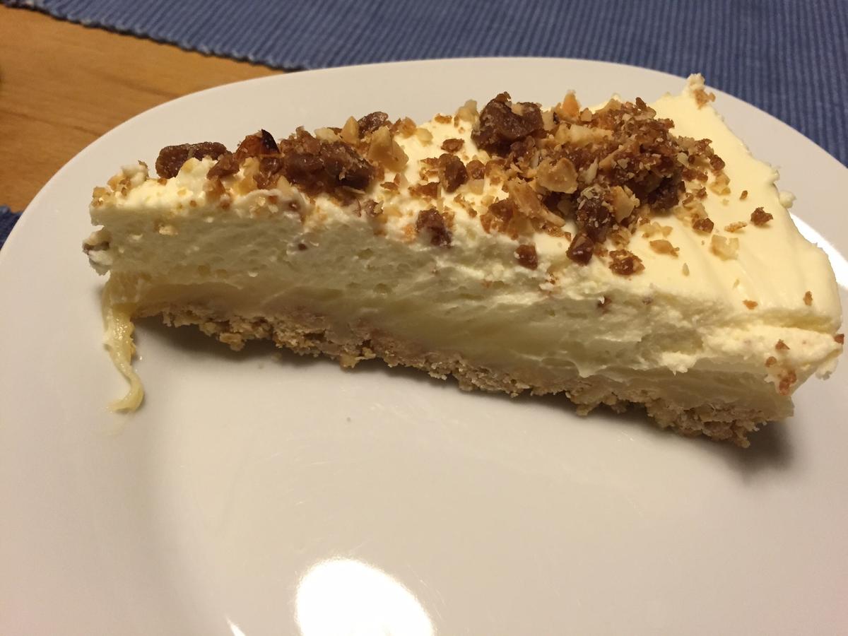 Karamell-Käsekuchen mit Krokant - Rezept mit Video - kochbar.de