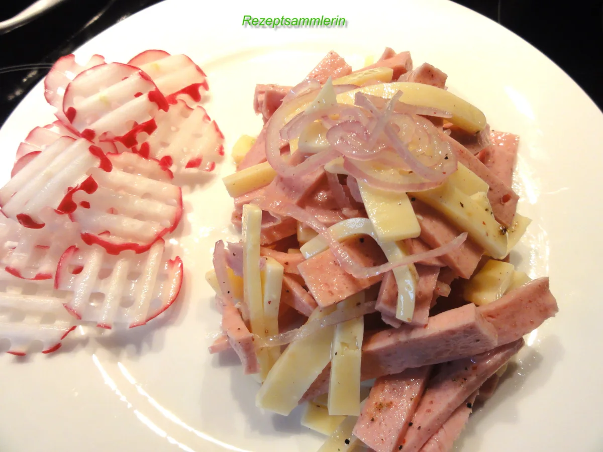 Rezept: Snack: WURSTSALAT, schmeckt auch an heißen Tagen Bild Nr. 153 Snack: WURSTSALAT, schmeckt auch an heißen Tagen - Rezept - Bild Nr. 153