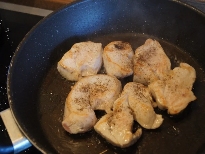 Puten-Ministeaks mit Kohlrabischnitzel und Möhren-Sellerie-Kartoffelstampf - Rezept - Bild Nr. 148