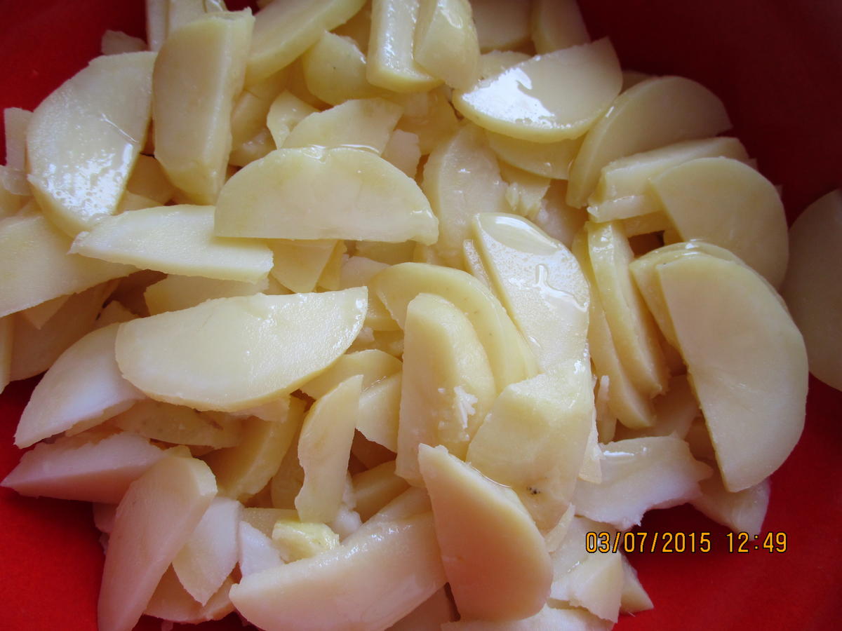 sommerlicher Kartoffelsalat ohne Majo wegen der Wärme - Rezept - Bild Nr. 151