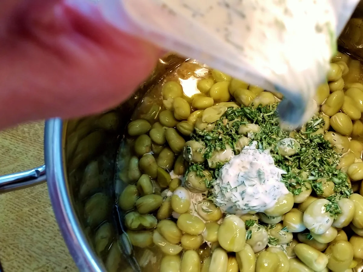 Rezept: Dicke Bohnen in rahmiger Specksoße Bild Nr. 177 Dicke Bohnen in rahmiger Specksoße - Rezept - Bild Nr. 177