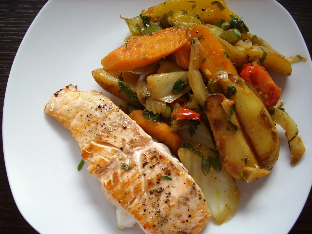 Sommerliches Pfannengemüse mit Lachs - Rezept - Bild Nr. 184