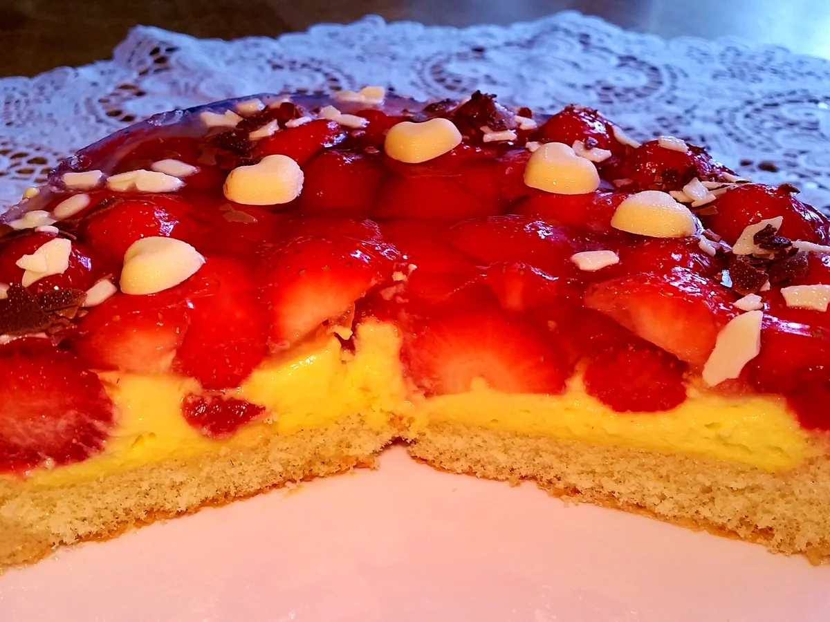 Erdbeer-Zwerg mit Vanillecreme - Rezept - Bild Nr. 212