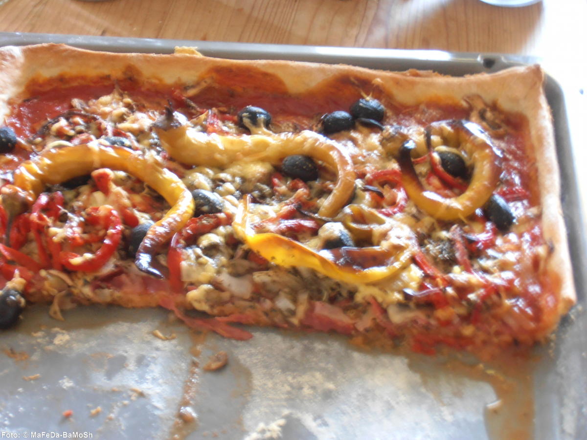 Pizza "Speziale" - Rezept - Bild Nr. 212