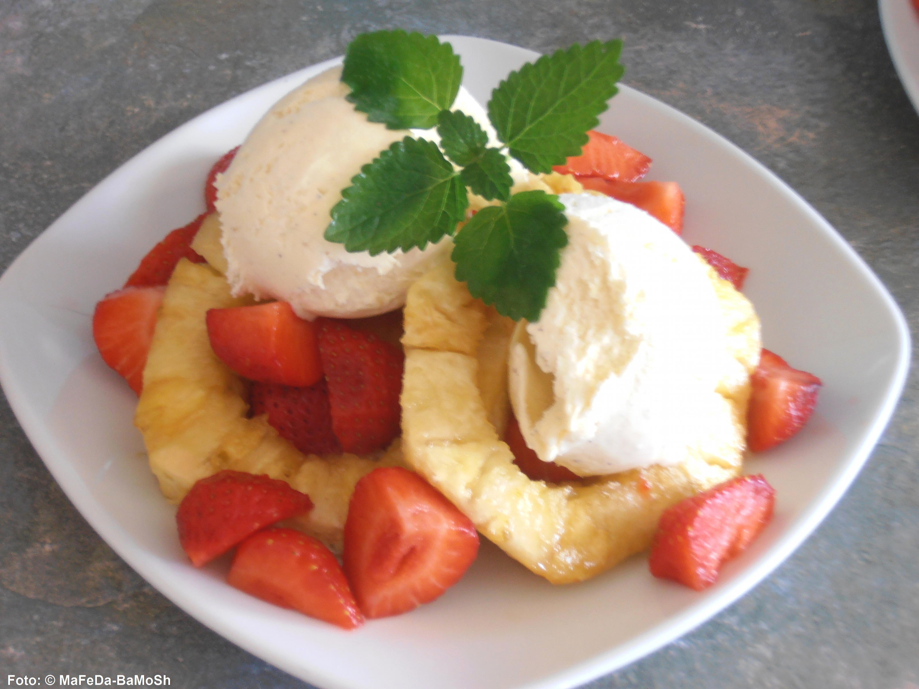 Bilder für Gegrillte Ananas - Rezept