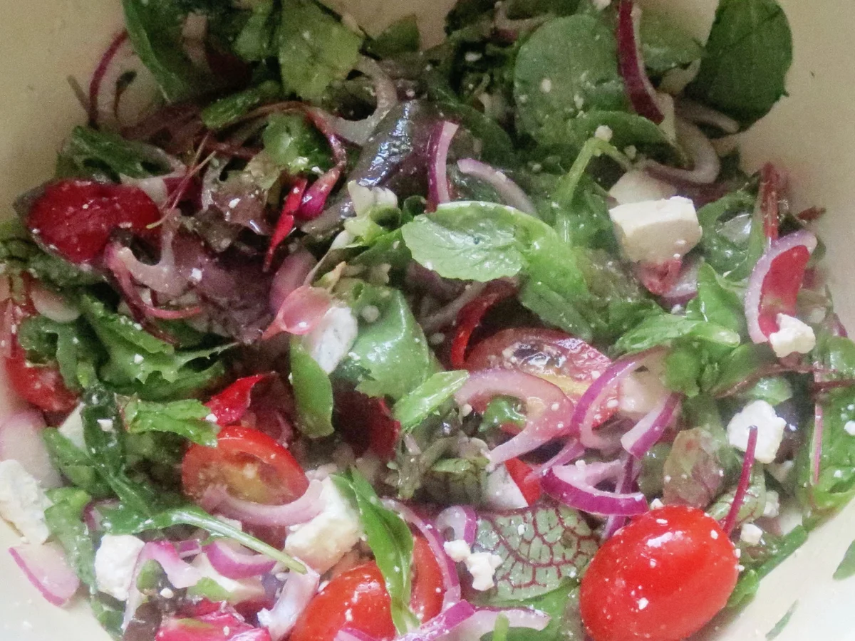 Zwischengericht: Salat mit panierter Hähnchenbrust - Rezept - Bild Nr. 214