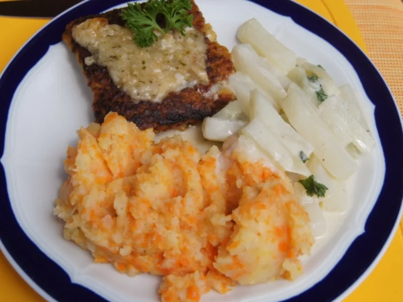 Schlemmerfilet Bordelaise mit Rahm-Kohlrabi und Möhren-Sellerie-Kartoffelstampf - Rezept - Bild Nr. 237