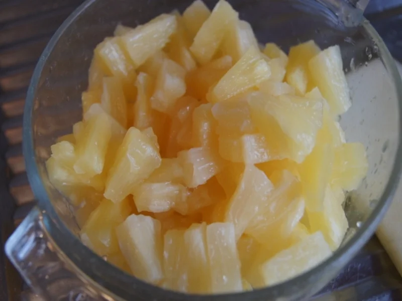 Rezept: Chinesische Nudeln süß-sauer im Wok mit Hähnchenbrustfilet und Ananas Bild Nr. 241 Chinesische Nudeln süß-sauer im Wok mit Hähnchenbrustfilet und Ananas - Rezept - Bild Nr. 241