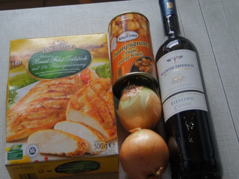 Rezept: Hähnchenbrustfilet in Weißwein-Sahnesauce Bild Nr. 237 Hähnchenbrustfilet in Weißwein-Sahnesauce - Rezept - Bild Nr. 237