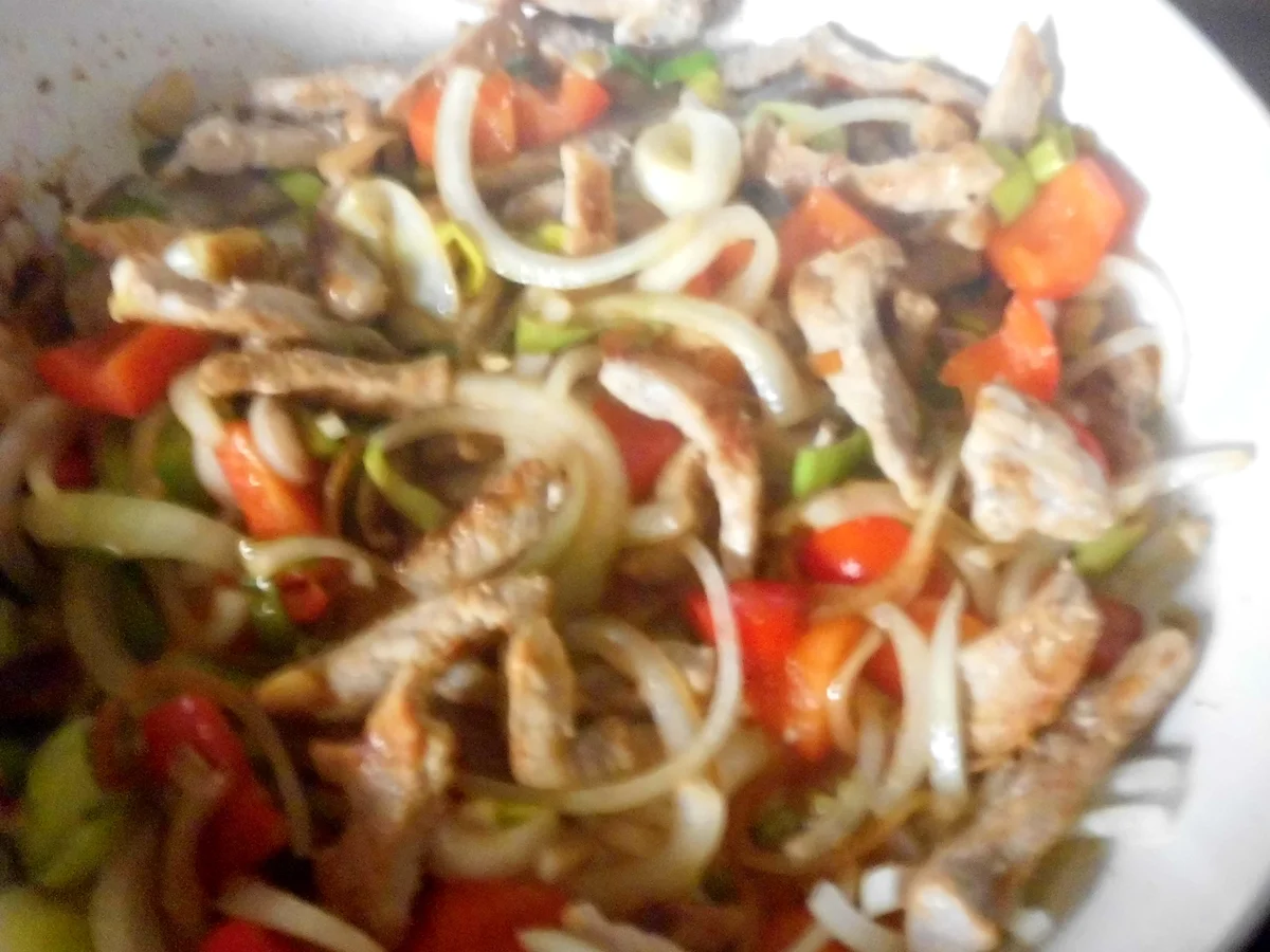 rahmgeschnetzeltes mit erbsen-spätzle - Rezept - Bild Nr. 264