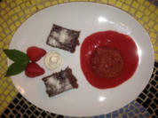 Süßkartoffel-Brownie mit Rhabarber an Beerenspiegel - Rezept - Bild Nr. 260