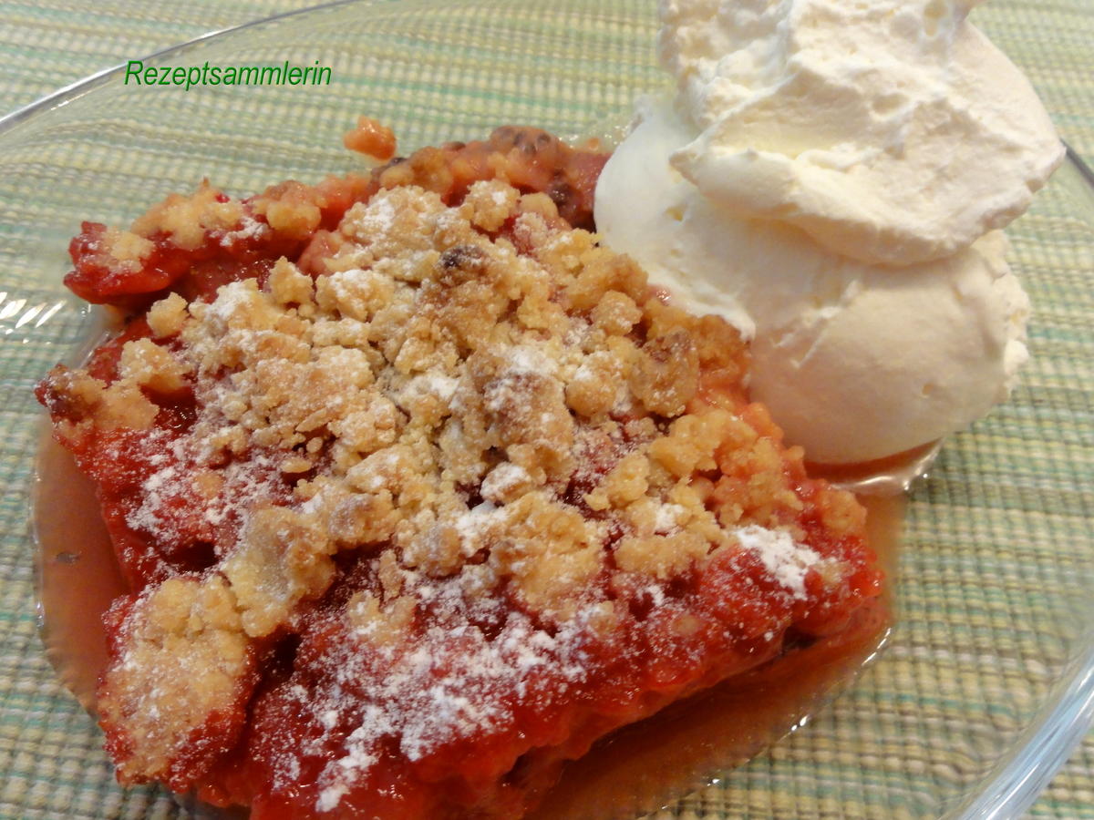 Dessert: ERBEER/STACHELBEER - CRUMBLE - Rezept - kochbar.de