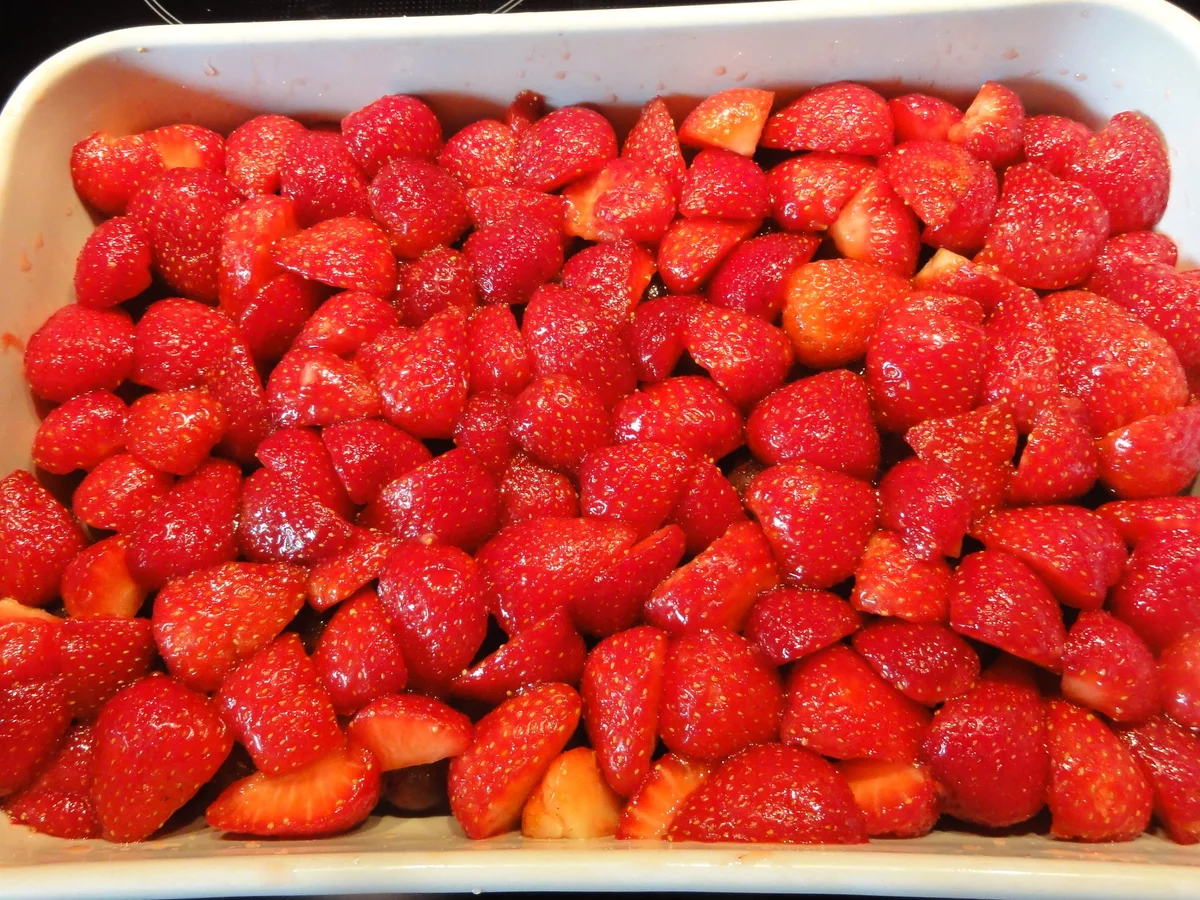 Dessert:   ERBEER/STACHELBEER - CRUMBLE - Rezept - Bild Nr. 275