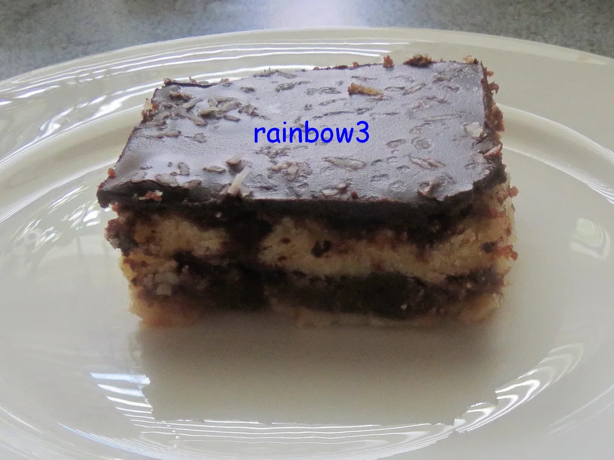 Rezept: Backen: Zweifarbiger Ananas-Kuchen Bild Nr. 281 Backen: Zweifarbiger Ananas-Kuchen - Rezept - Bild Nr. 281