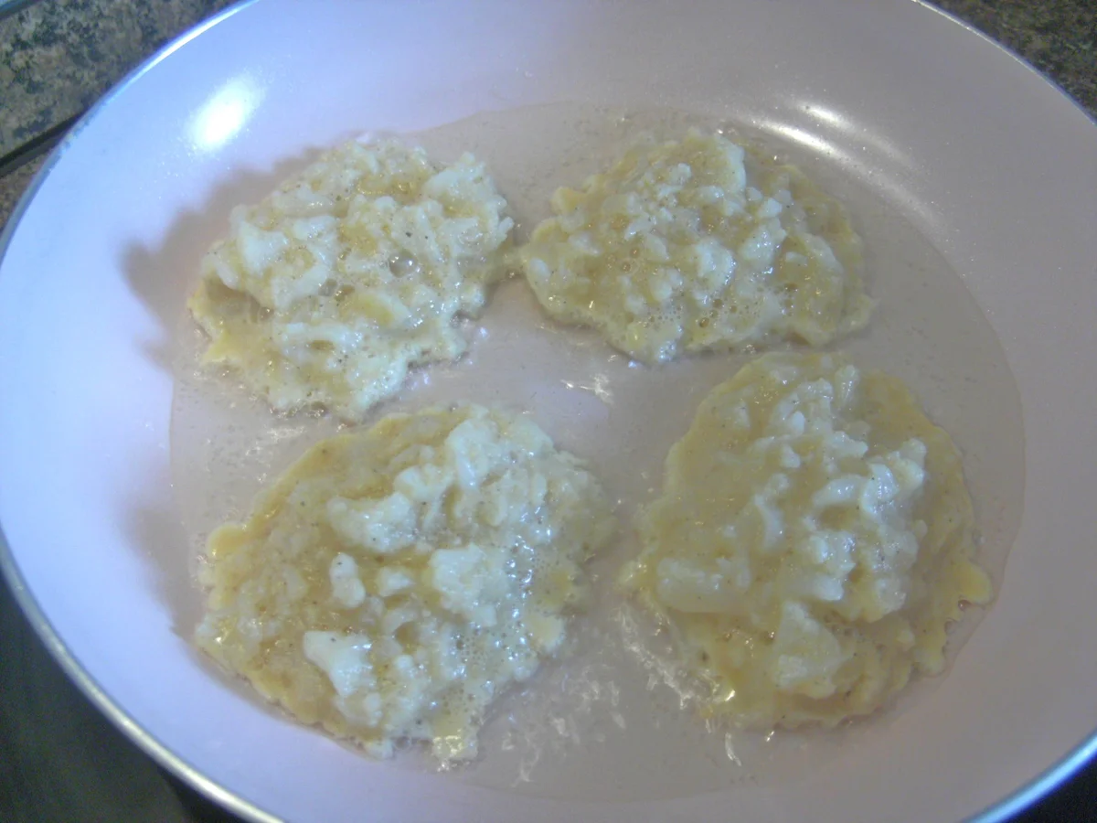 Rezept: Blumenkohl - Puffer und Hähnchenschnitzel mit Erdbeer - Chutney Bild Nr. 286 Blumenkohl - Puffer und Hähnchenschnitzel mit Erdbeer - Chutney - Rezept - Bild Nr. 286