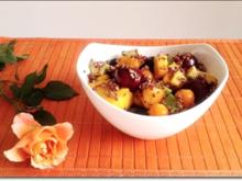 Ein sommerlicher Salat aus verschiedenen Obstsorten mit Quinoa - Rezept - Bild Nr. 4365