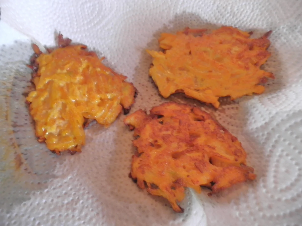 Karotten - Ingwer - Rösti - Rezept - Bild Nr. 296