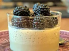 Weiße Schokoladen-Süßholz-Mousse mit marinierten Brombeeren - Rezept - Bild Nr. 319