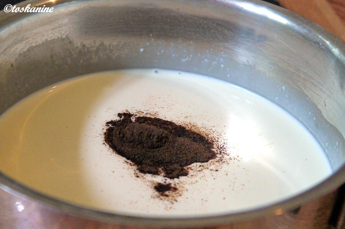 Weiße Schokoladen-Süßholz-Mousse mit marinierten Brombeeren - Rezept - Bild Nr. 322