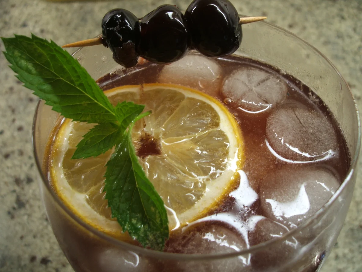 Rezept: Getränke: Ciliegio Bild Nr. 320 Getränke: Ciliegio - Rezept - Bild Nr. 320