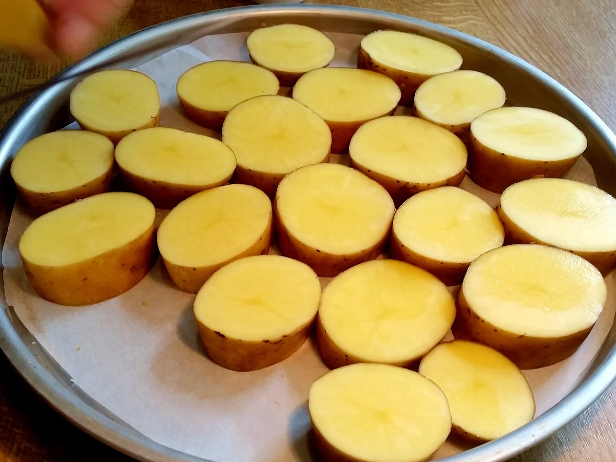 Rezept: Herzhafte Kartoffeln vom Backblech ... Bild Nr. 327 Herzhafte Kartoffeln vom Backblech ... - Rezept - Bild Nr. 327