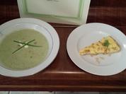 Frühlingszwiebelsuppe und ungedeckte Käsetörtchen - Rezept - Bild Nr. 328
