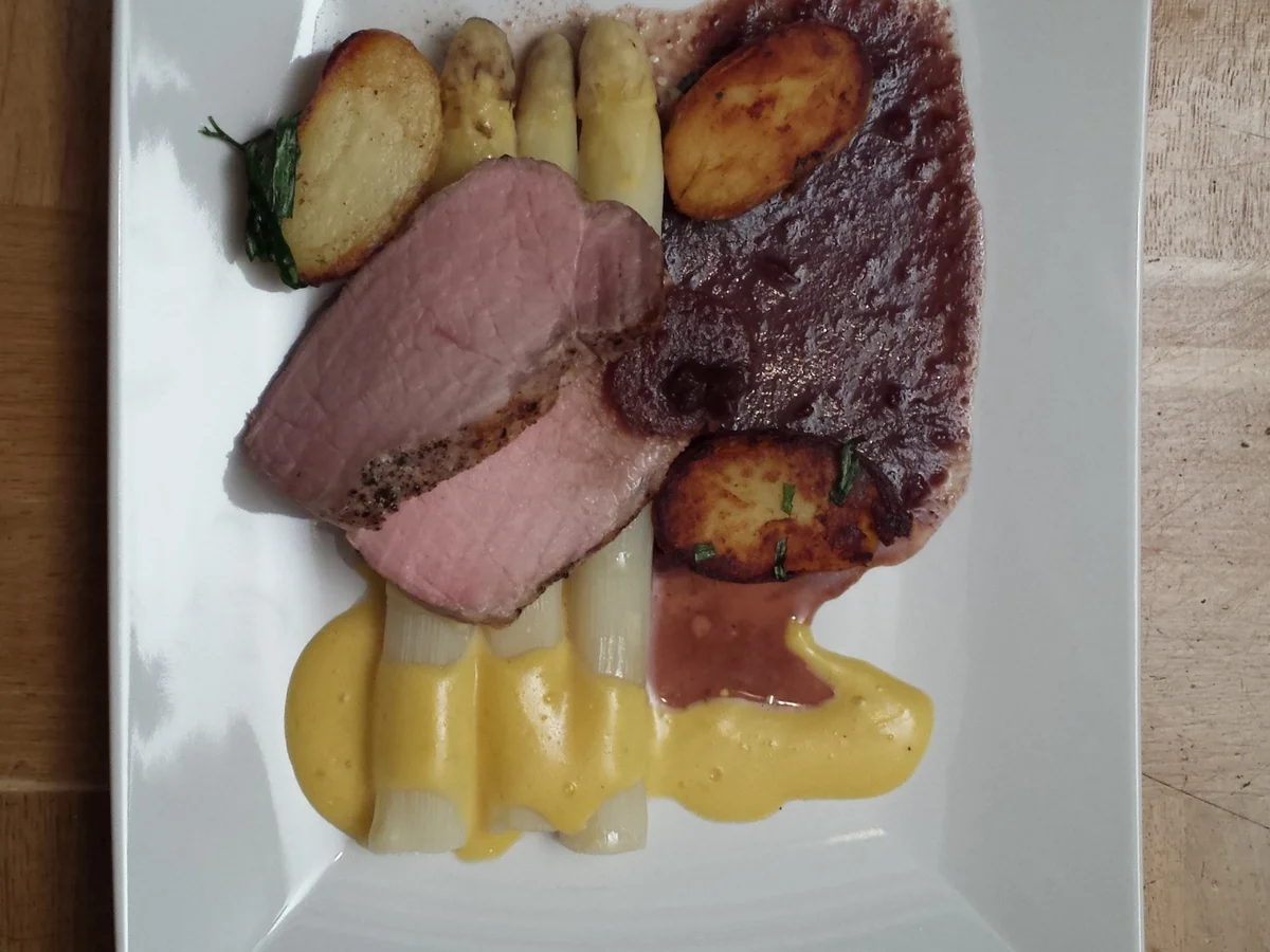 Rezept: Iberico – Schwein – Schalotte – Erdapfel – Spargel – Orange Bild Nr. 328 Iberico – Schwein – Schalotte – Erdapfel – Spargel – Orange - Rezept - Bild Nr. 328