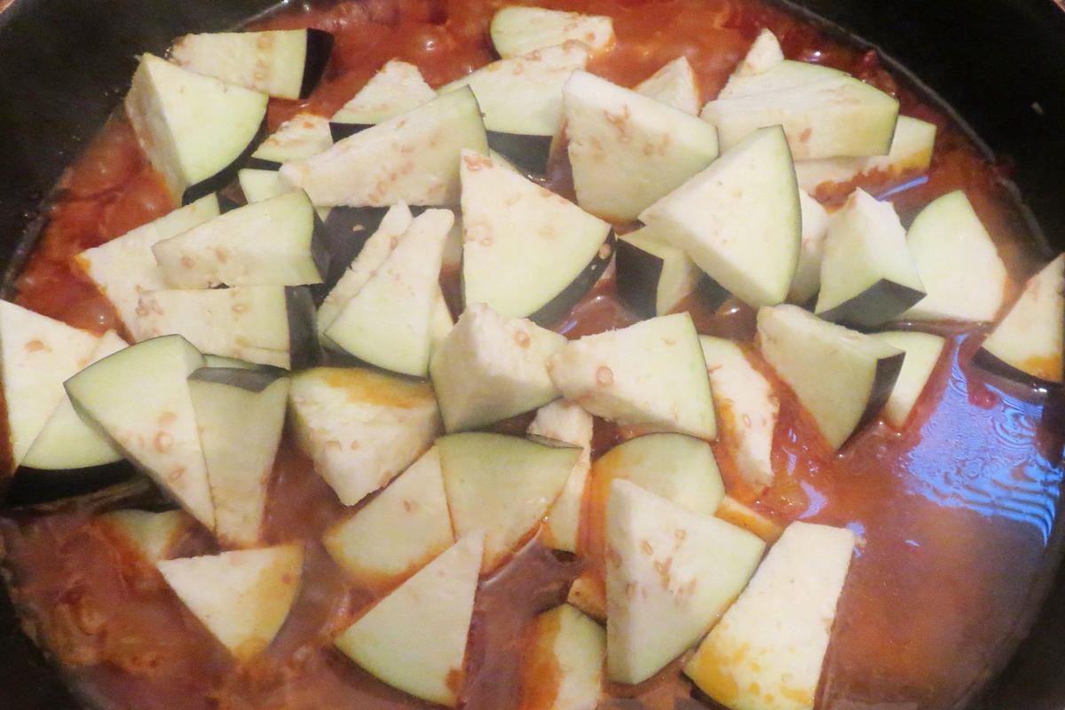 Kochen: Köfte mit Gemüse(-Sauce) und Sahne-Polenta - Rezept - Bild Nr. 331