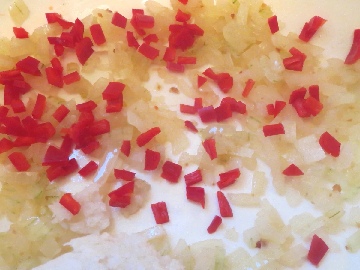 Kochen: Köfte mit Gemüse(-Sauce) und Sahne-Polenta - Rezept - Bild Nr. 333